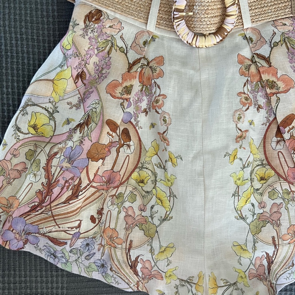 Zimmerman Jeannine tuck shorts size 0 AUS